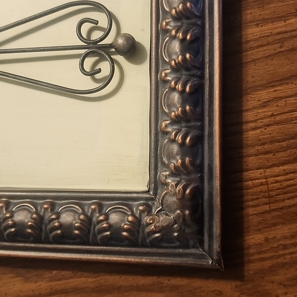 Rustic Cross Decor - Picture 2 of 8